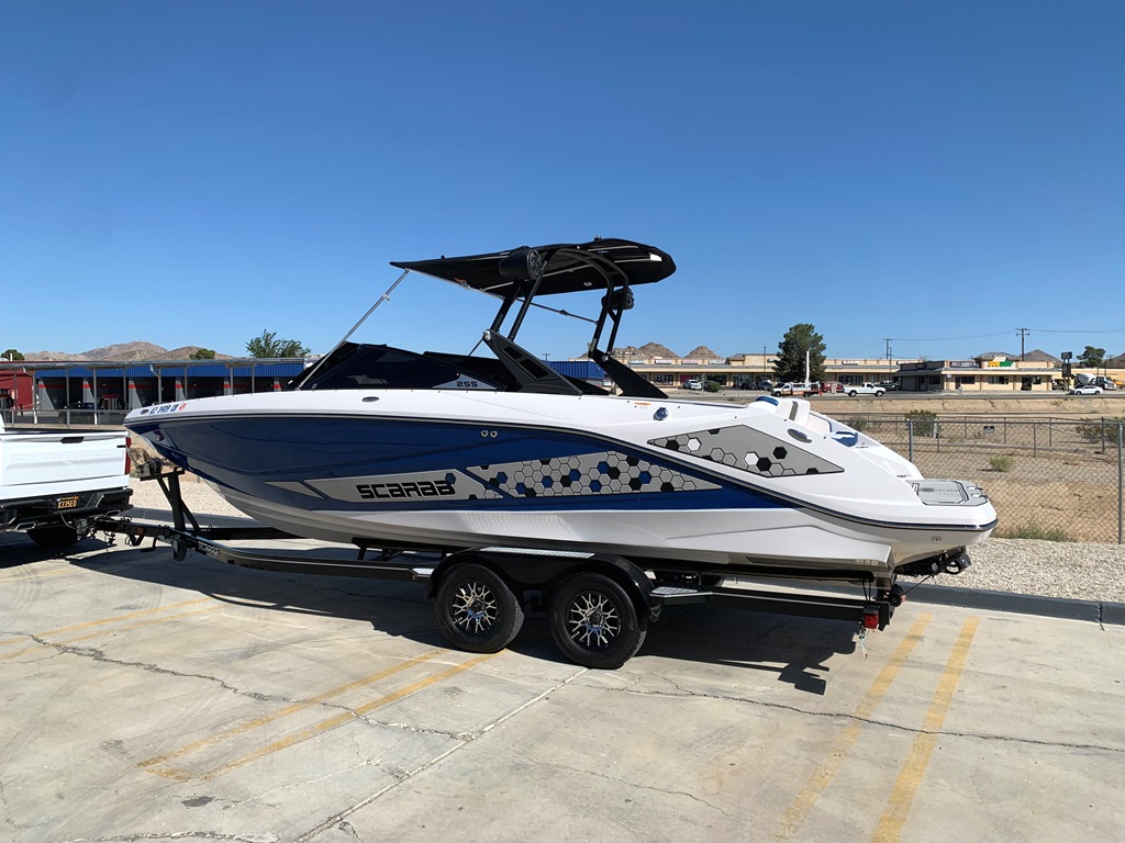 2019 Scarab 255 Wake *35 Hours and like new! Priced to Sell
